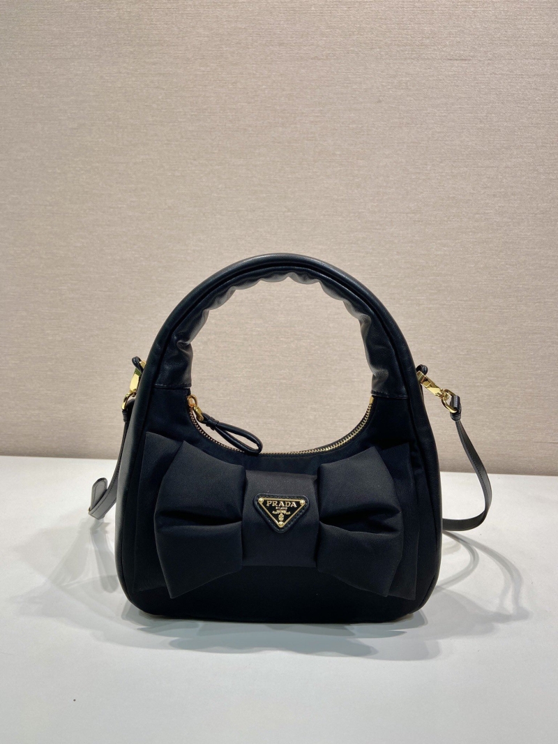 Pra*a hobo bags